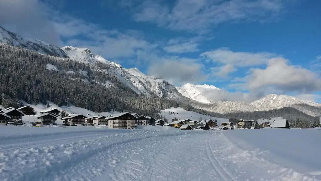 Apartment Schlossar Haus Sappada Italy